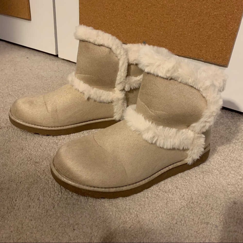 Pacifica Fur Boots
